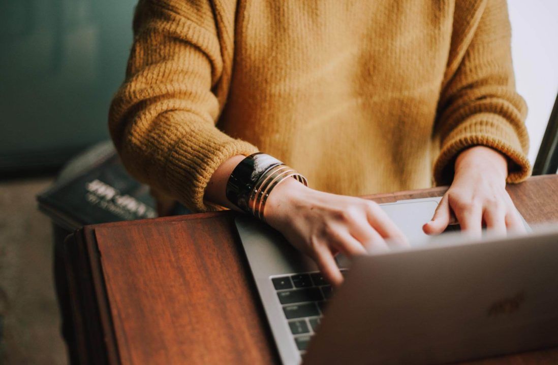 captivating email content feature image