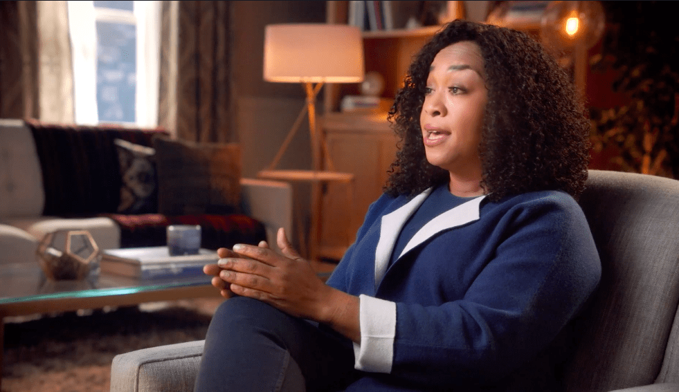 Image of Shonda Rhimes talking in her online television writing MasterClass