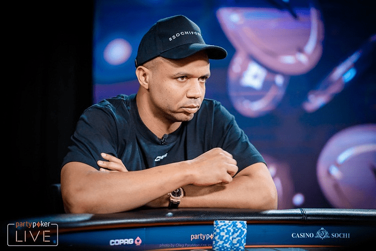 Picture of Phil Ivey in action