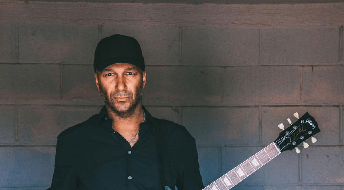 Tom Morello surprises 10-year-old fan with Soul Power Stratocaster